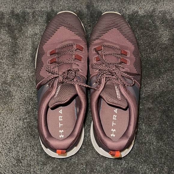 Under Armor Hovr Rise - Picture 5 of 7